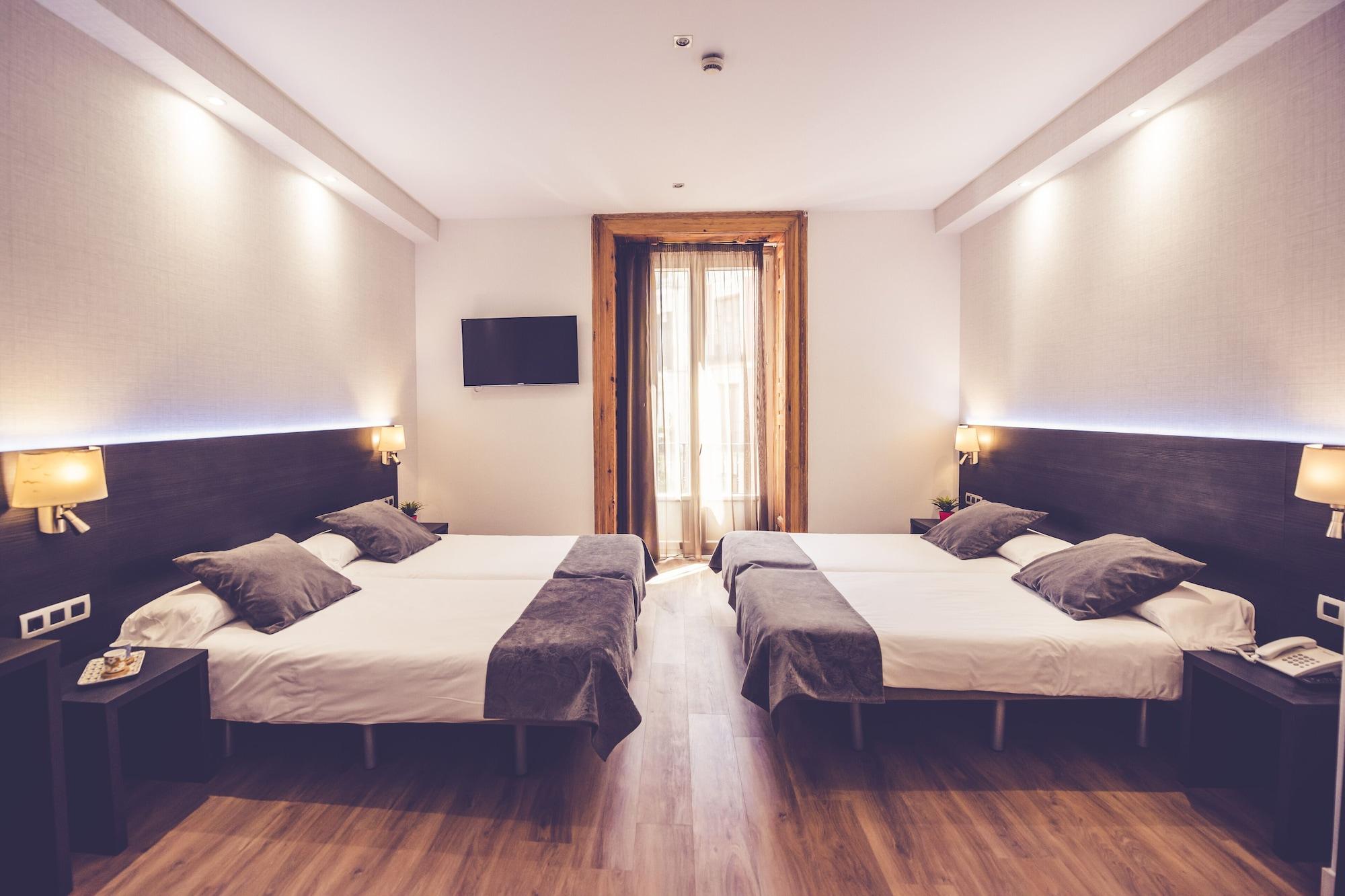 Hostal Marlasca Madrid Luaran gambar
