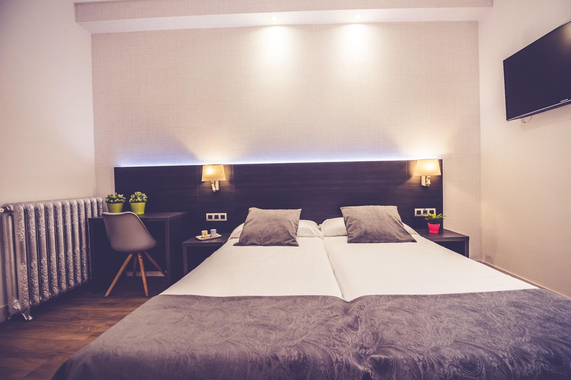 Hostal Marlasca Madrid Luaran gambar